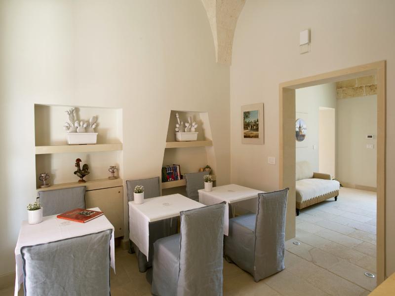 Donnenzo Bed & Breakfast Latiano Exterior photo