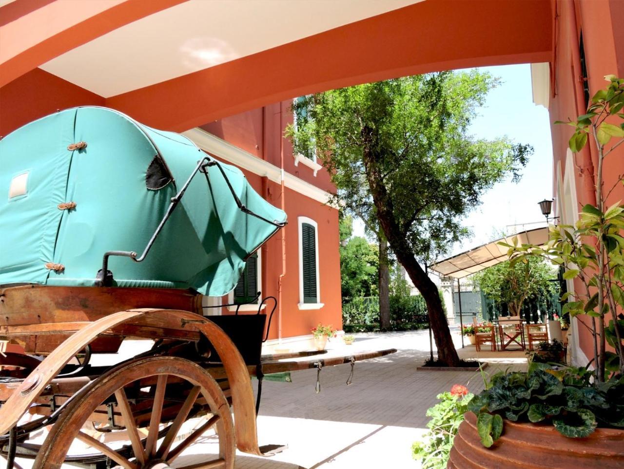 Donnenzo Bed & Breakfast Latiano Exterior photo